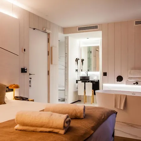 Plaza Obradoiro By Bossh! Otel 2*