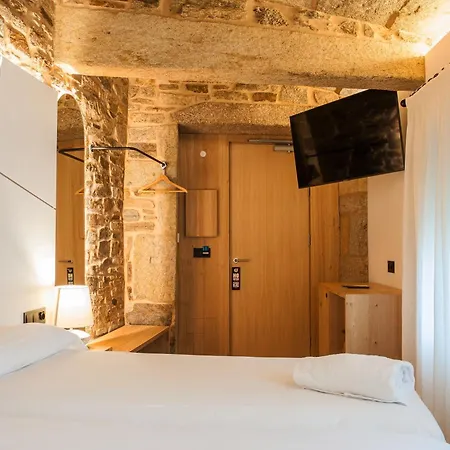 Otel Plaza Obradoiro By Bossh! 2*